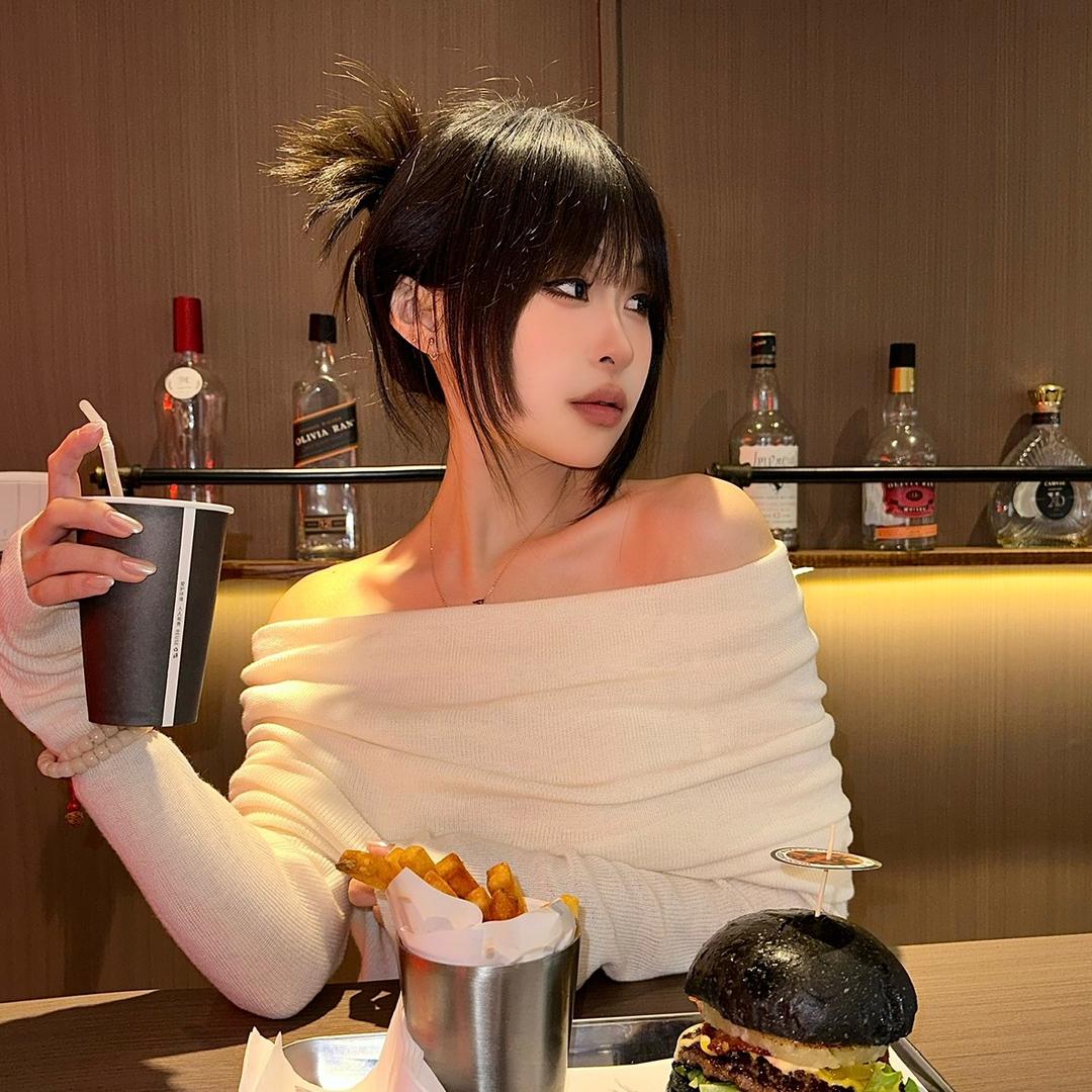 葆葆吖