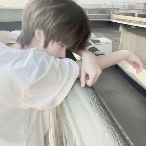 且专一