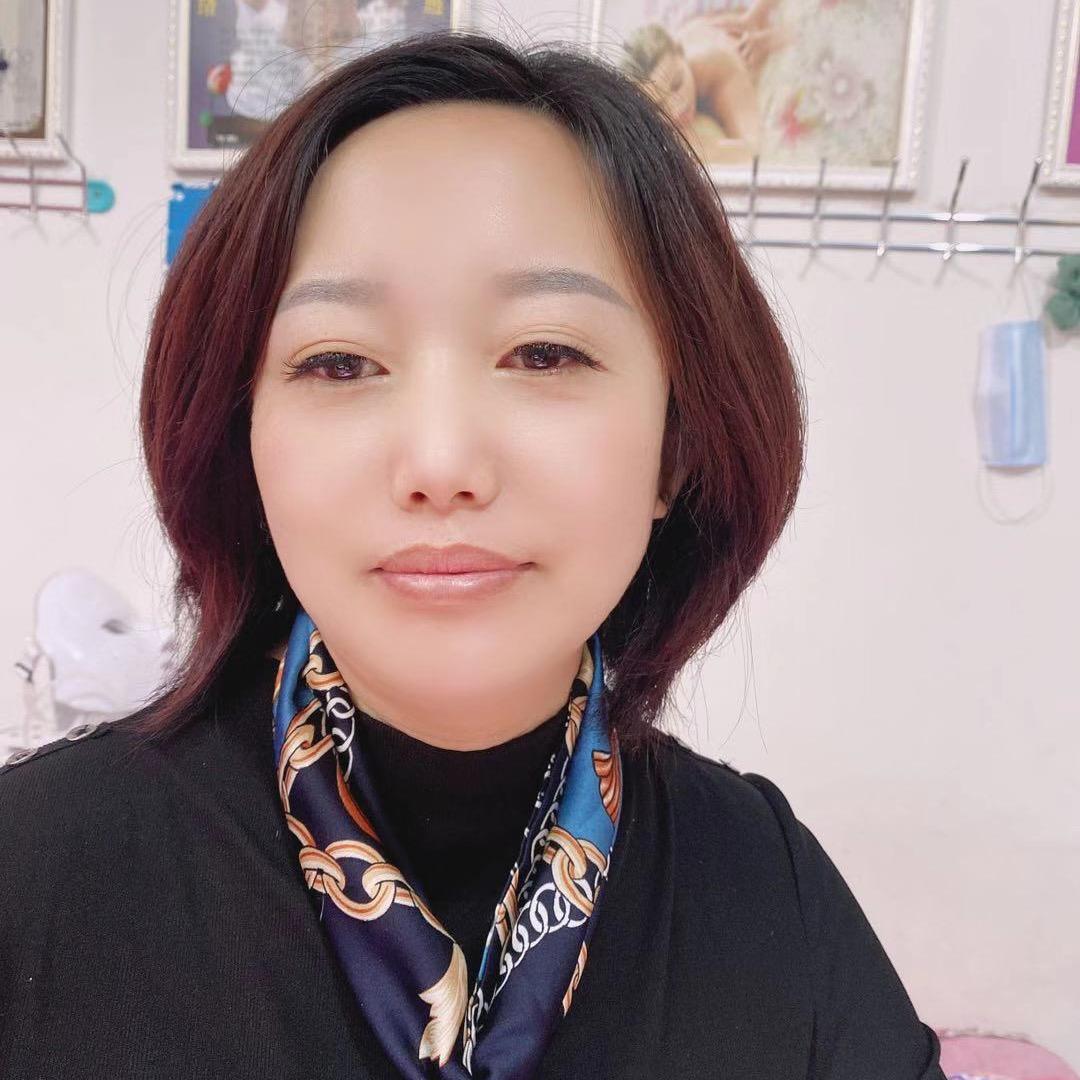 皮润箱包