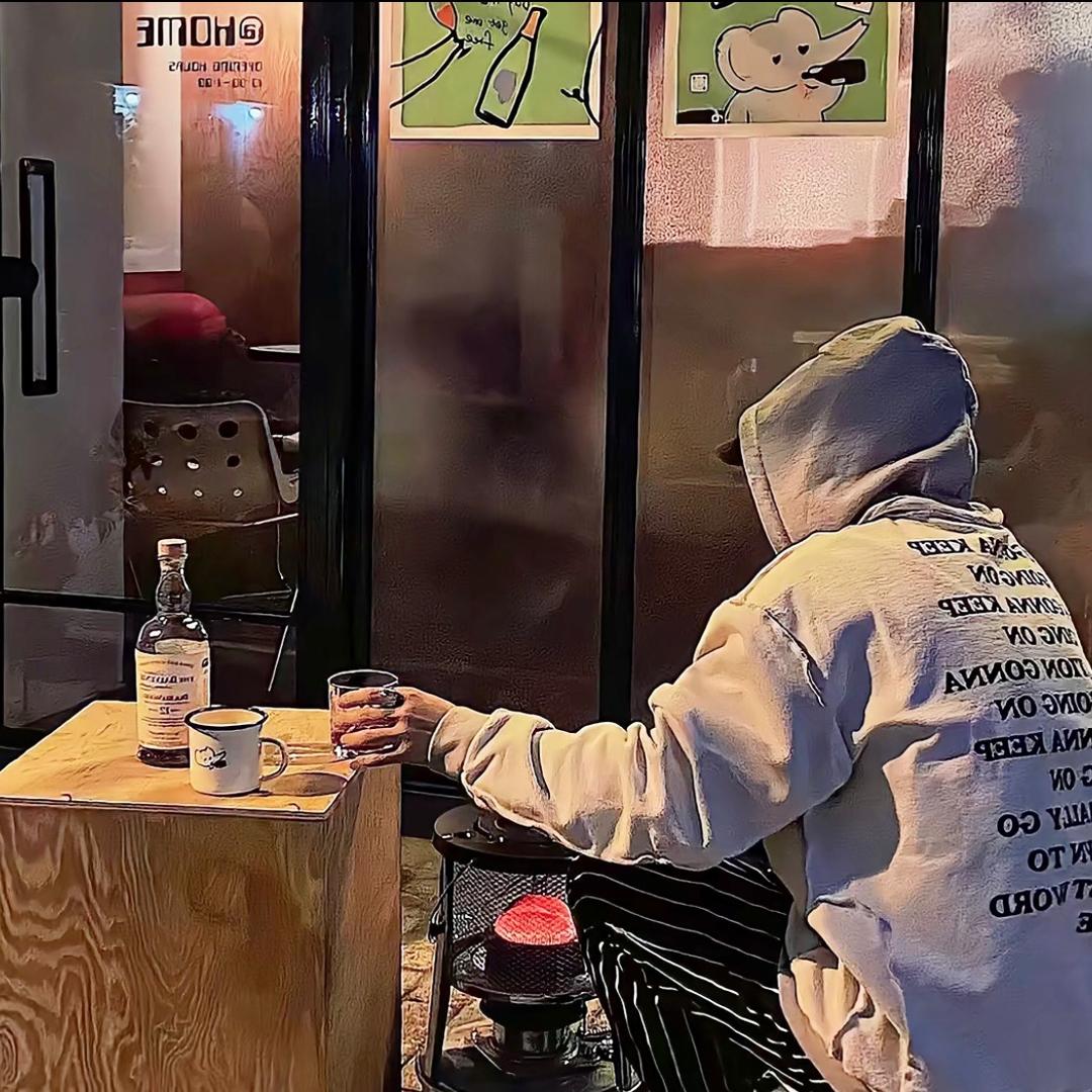 ꧁༺南̶̶̶̶̶̶辞̶̶̶༻꧂