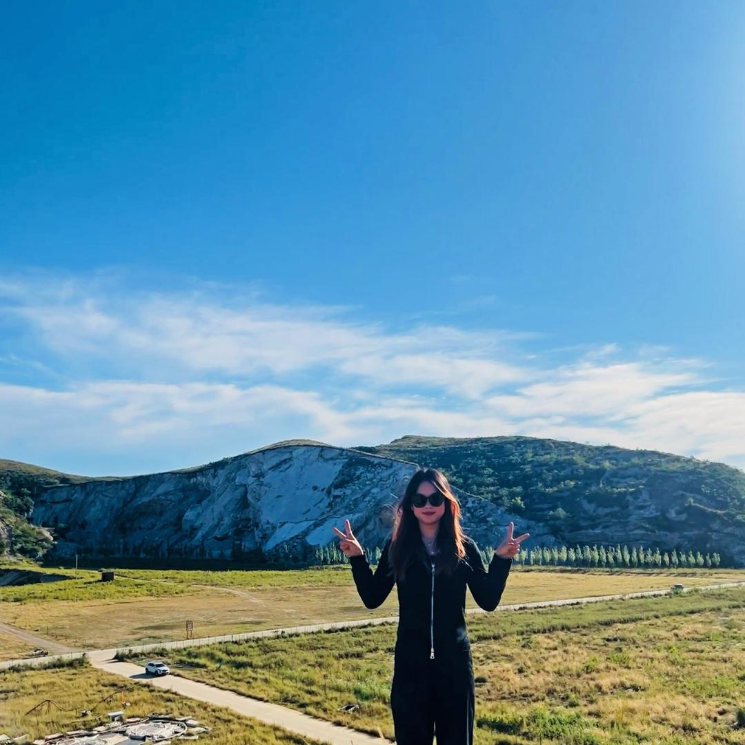 米亚嫁衣 礼服师 小慧