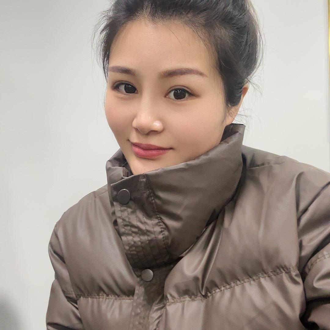 彩彩@