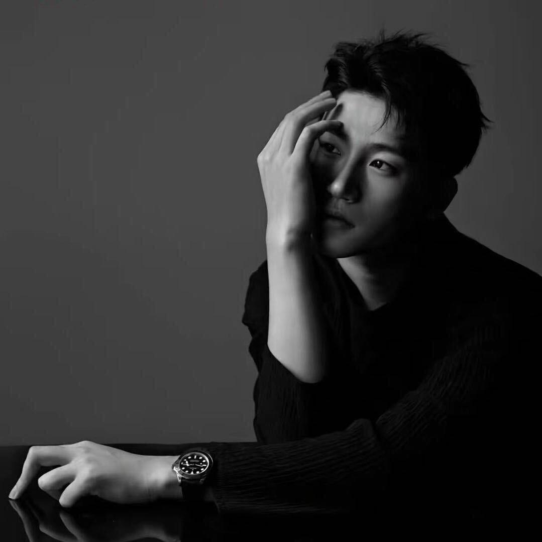 覃毅（足浴管理）