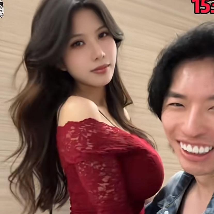 亚哥和小妍