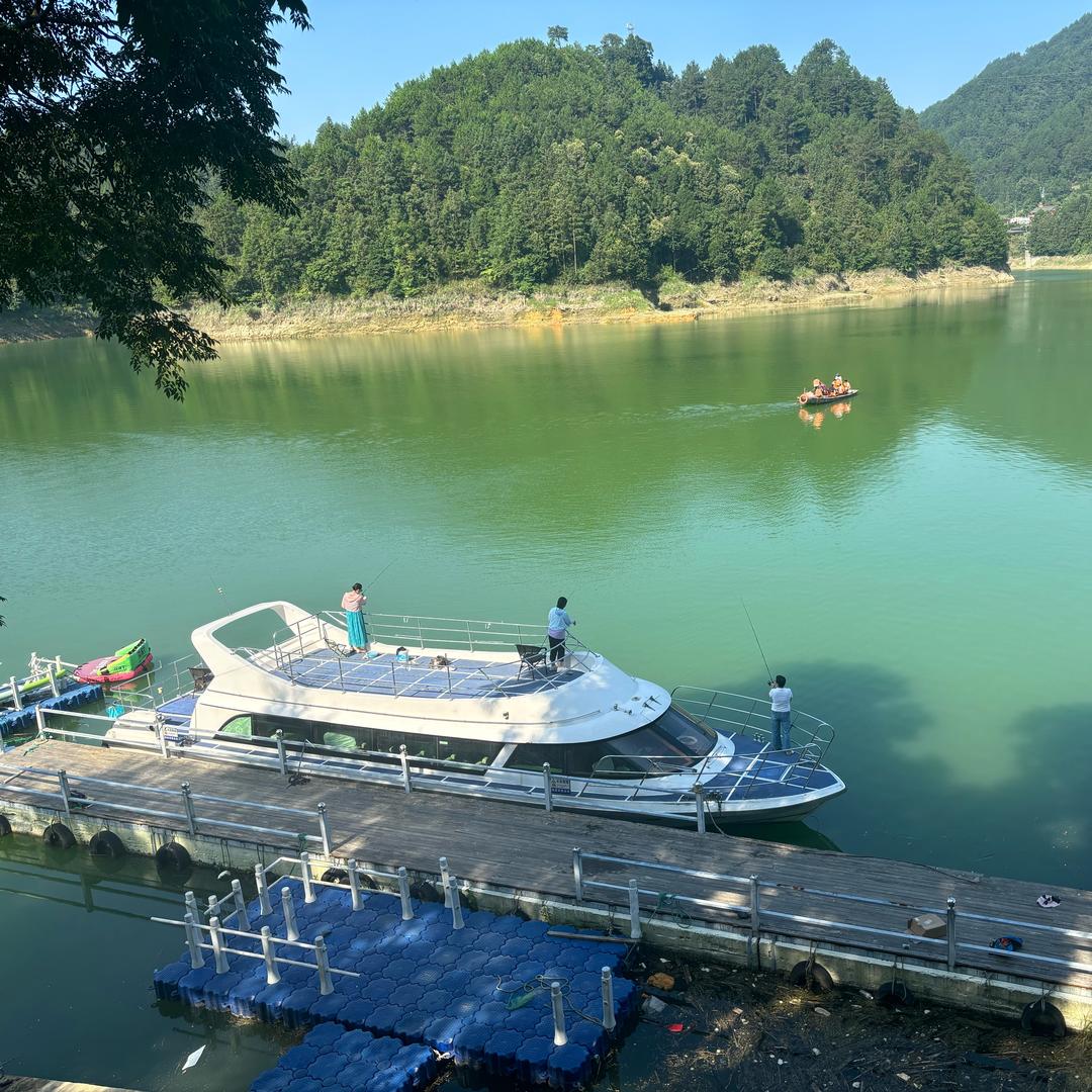 山水排生度假酒店