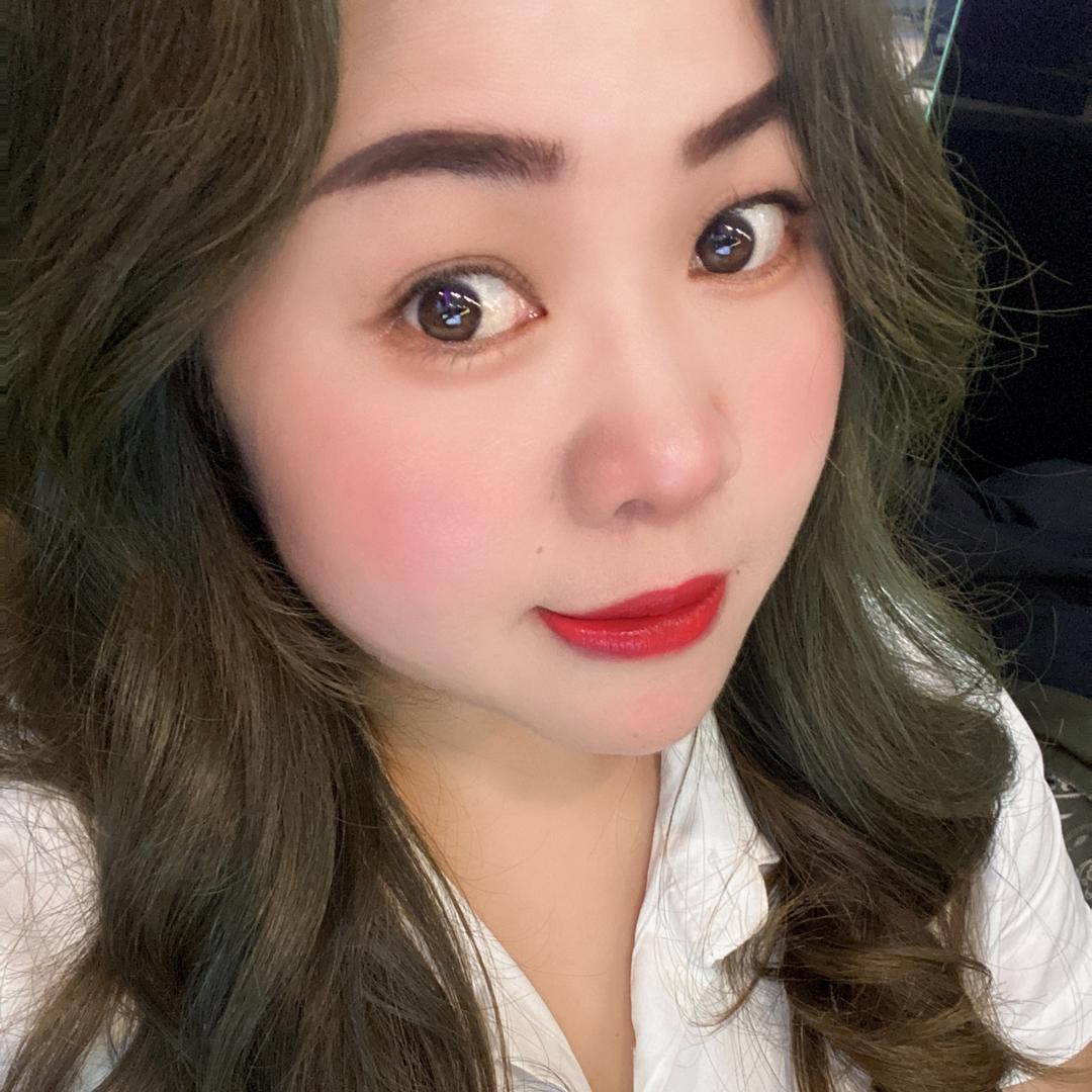 丰都V8营销经理陈二妹