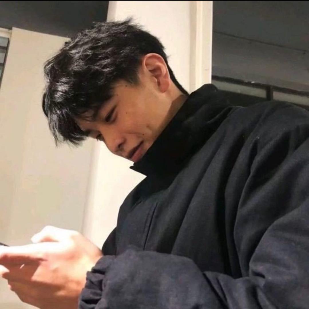 y。