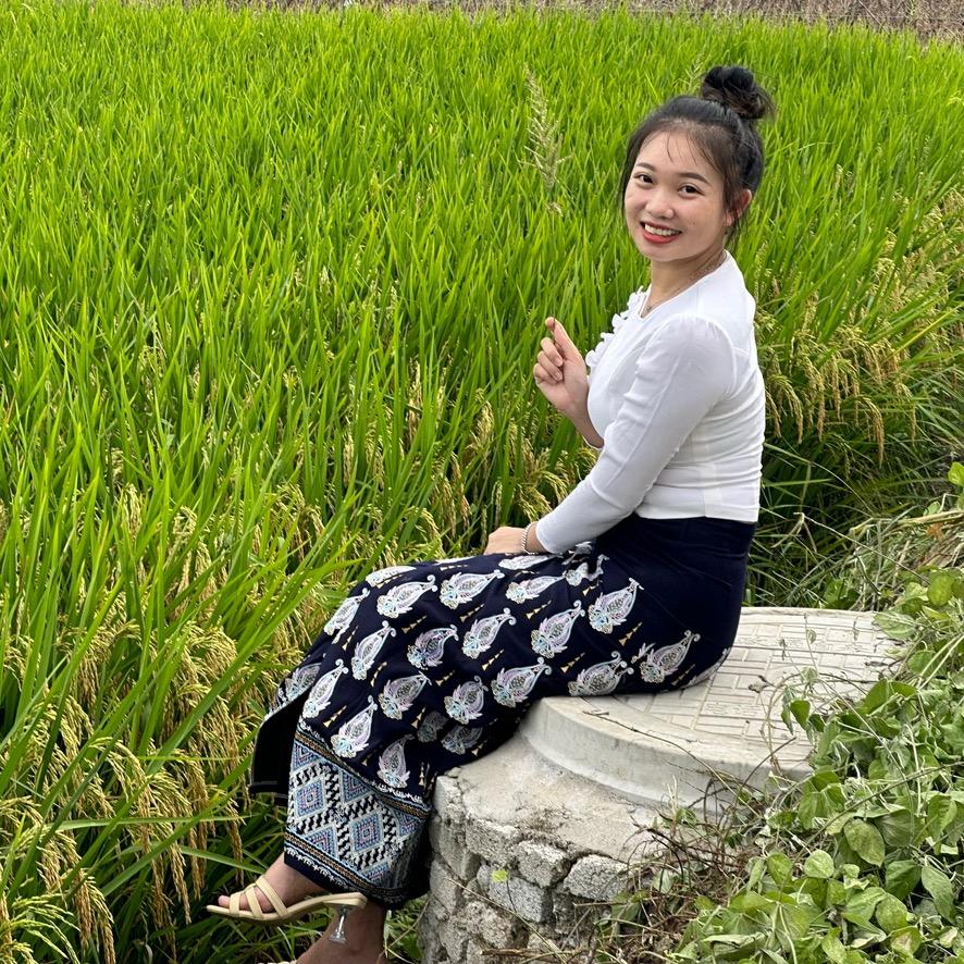 茉呵傣服装