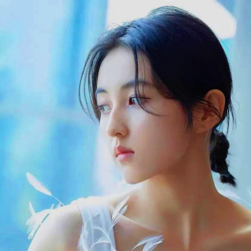 梦梦  （好物在橱窗）