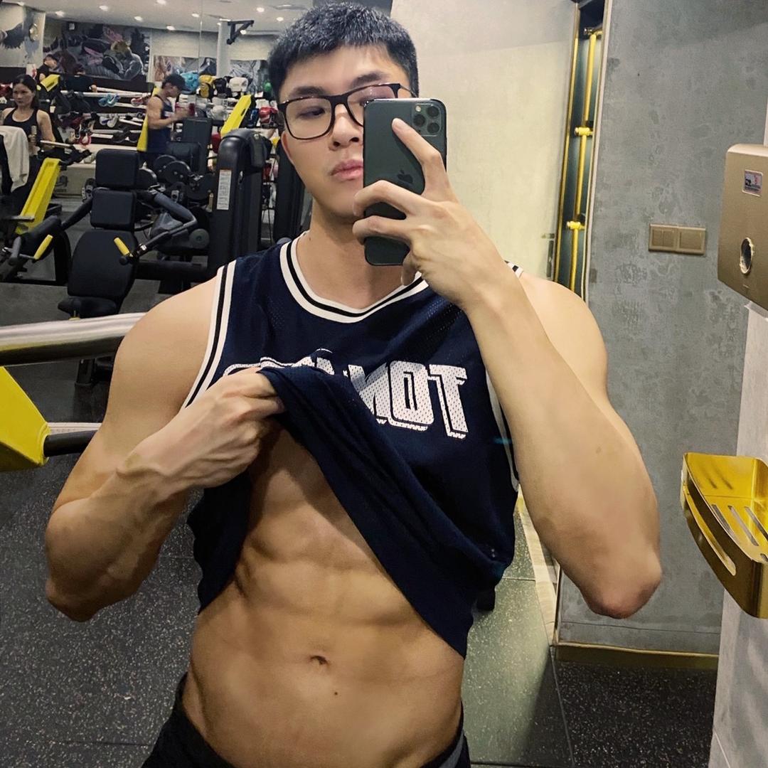 小狮子Lucas