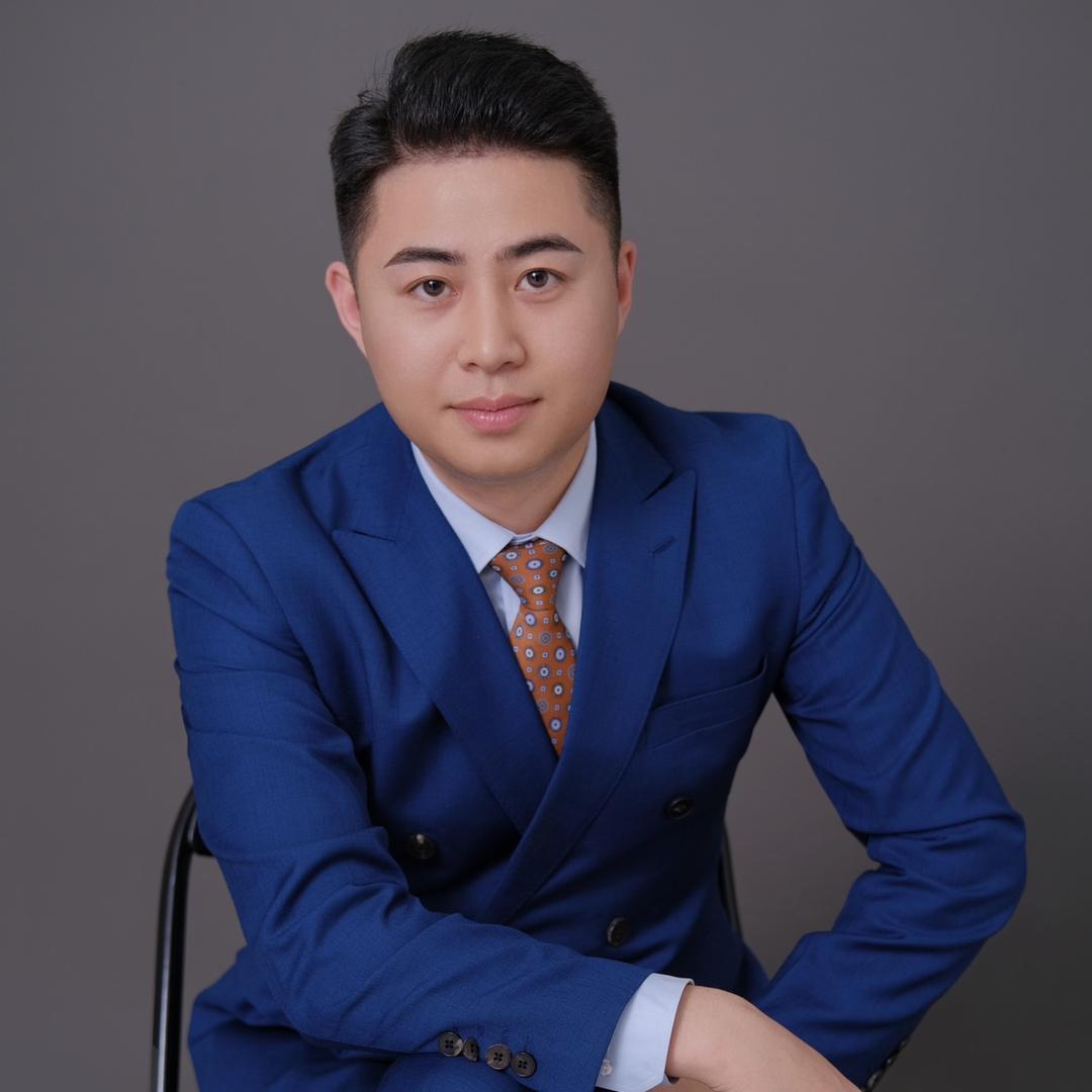 杨前飞律师