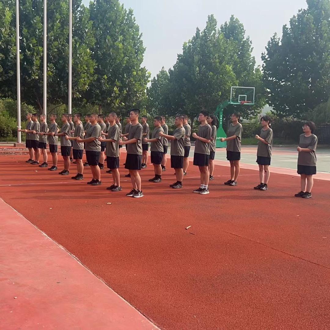 叛逆孩子特训学校
