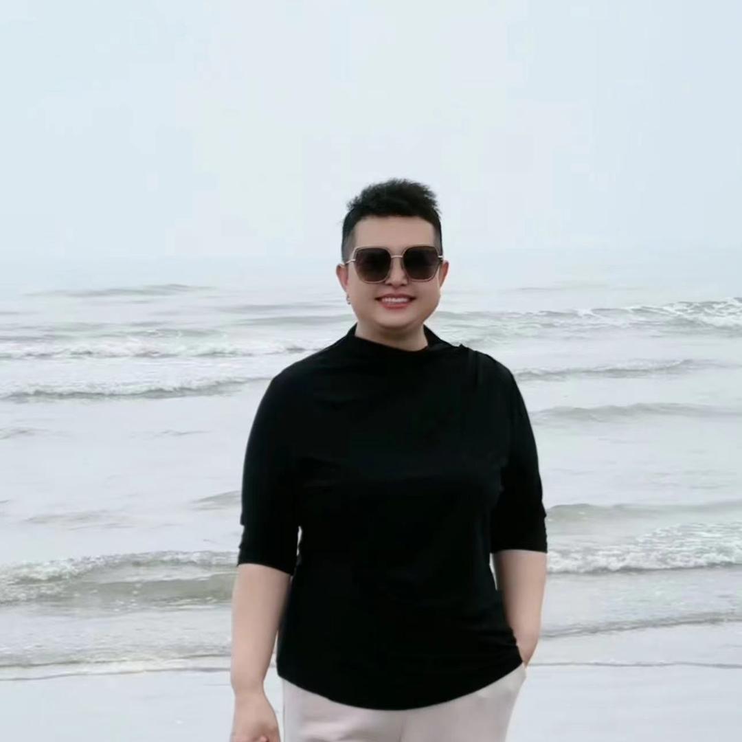 王爱东大码女装直播号