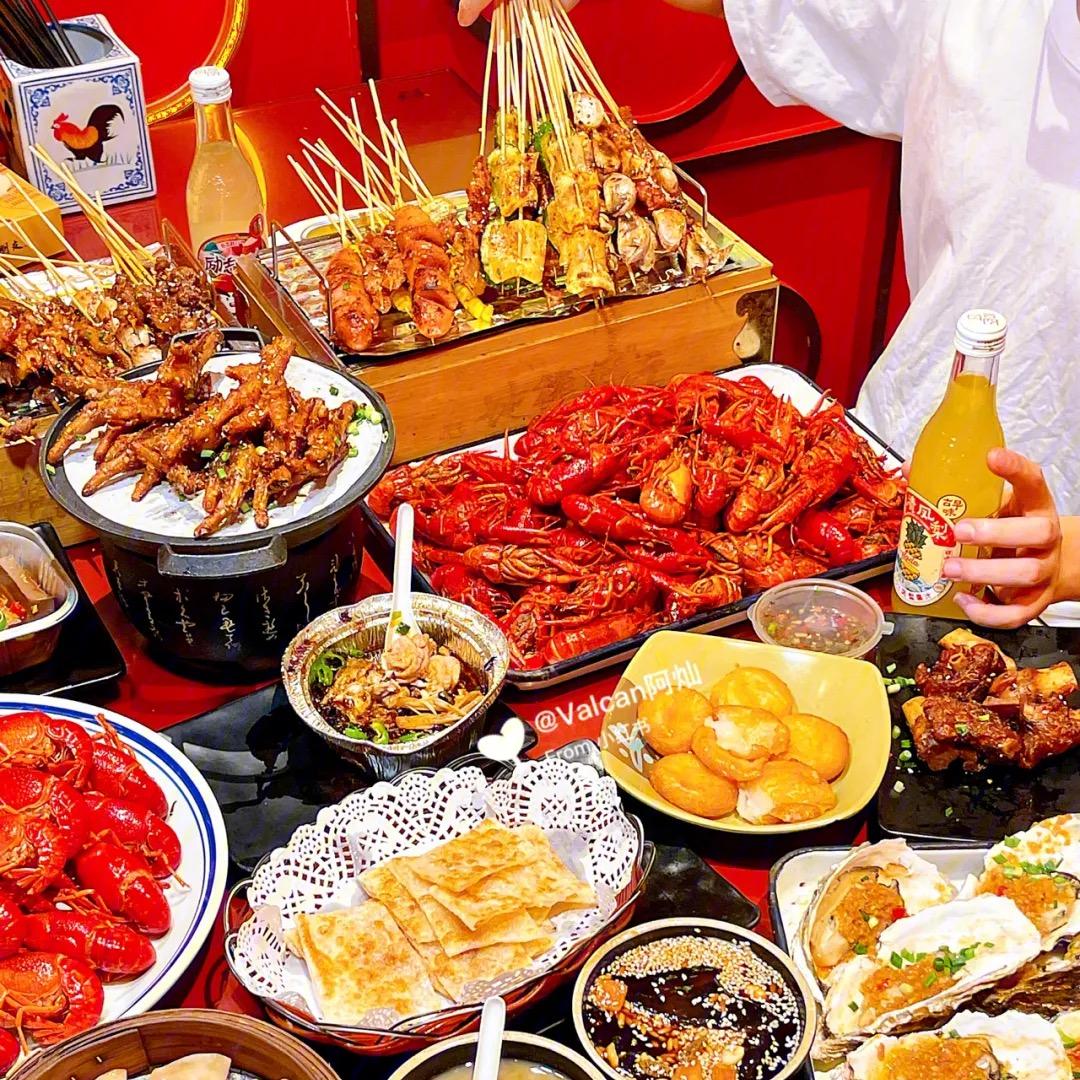 阿雨（夜市摊位咨询）