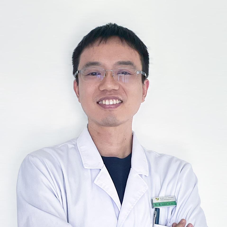 精神心理医生杨巍