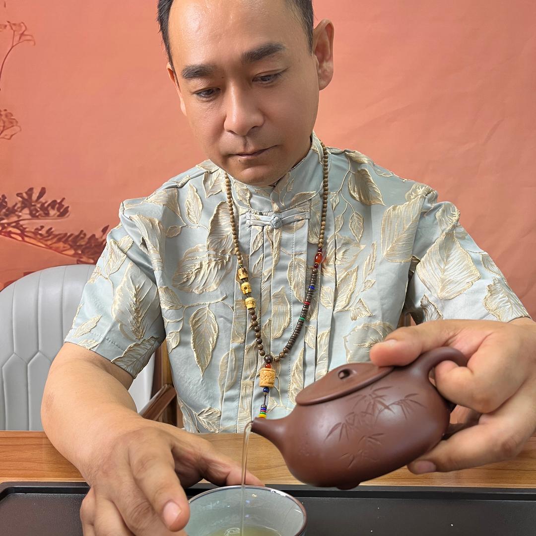 浦口做禅拍养生的退伍君人一焕明