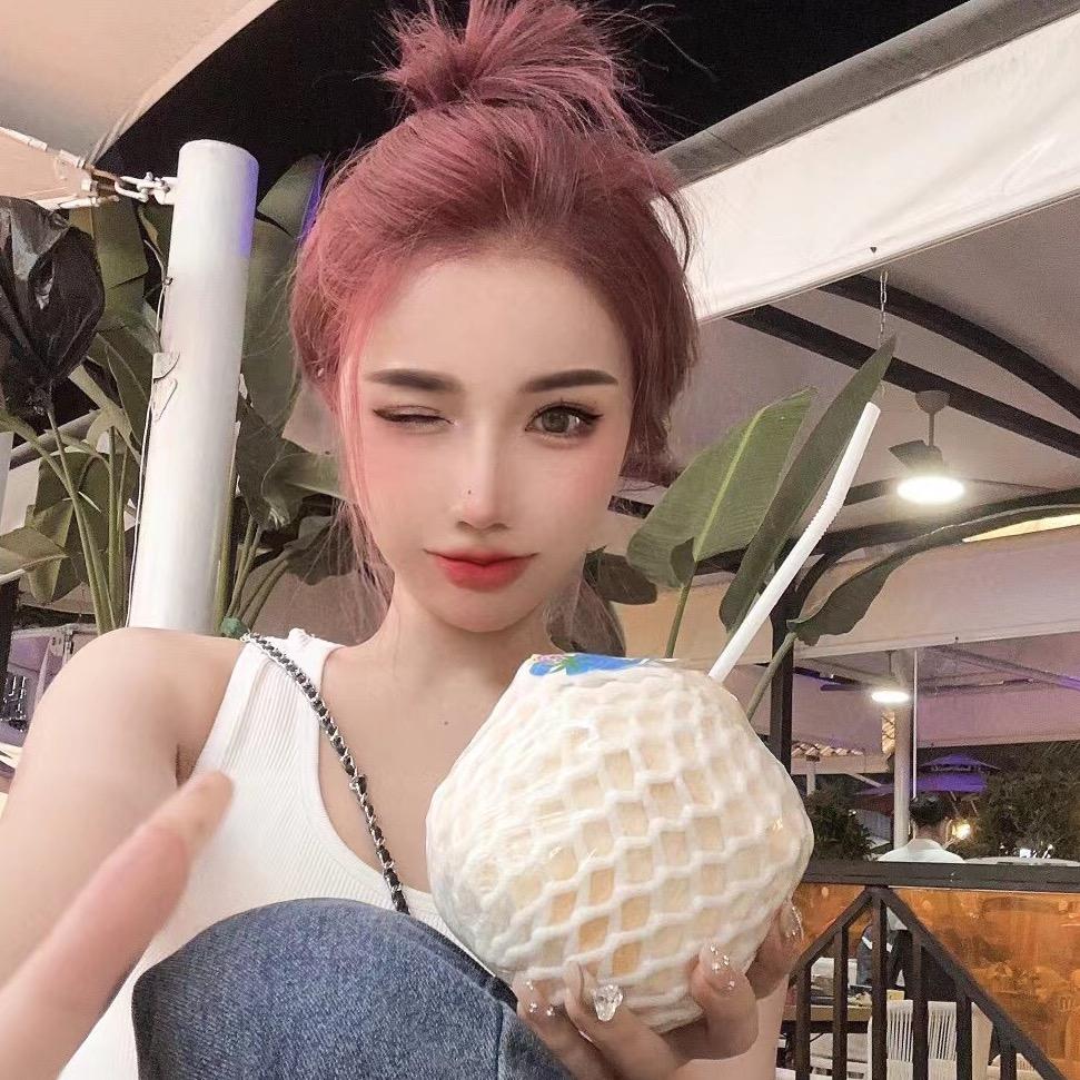 小桃兔兔.