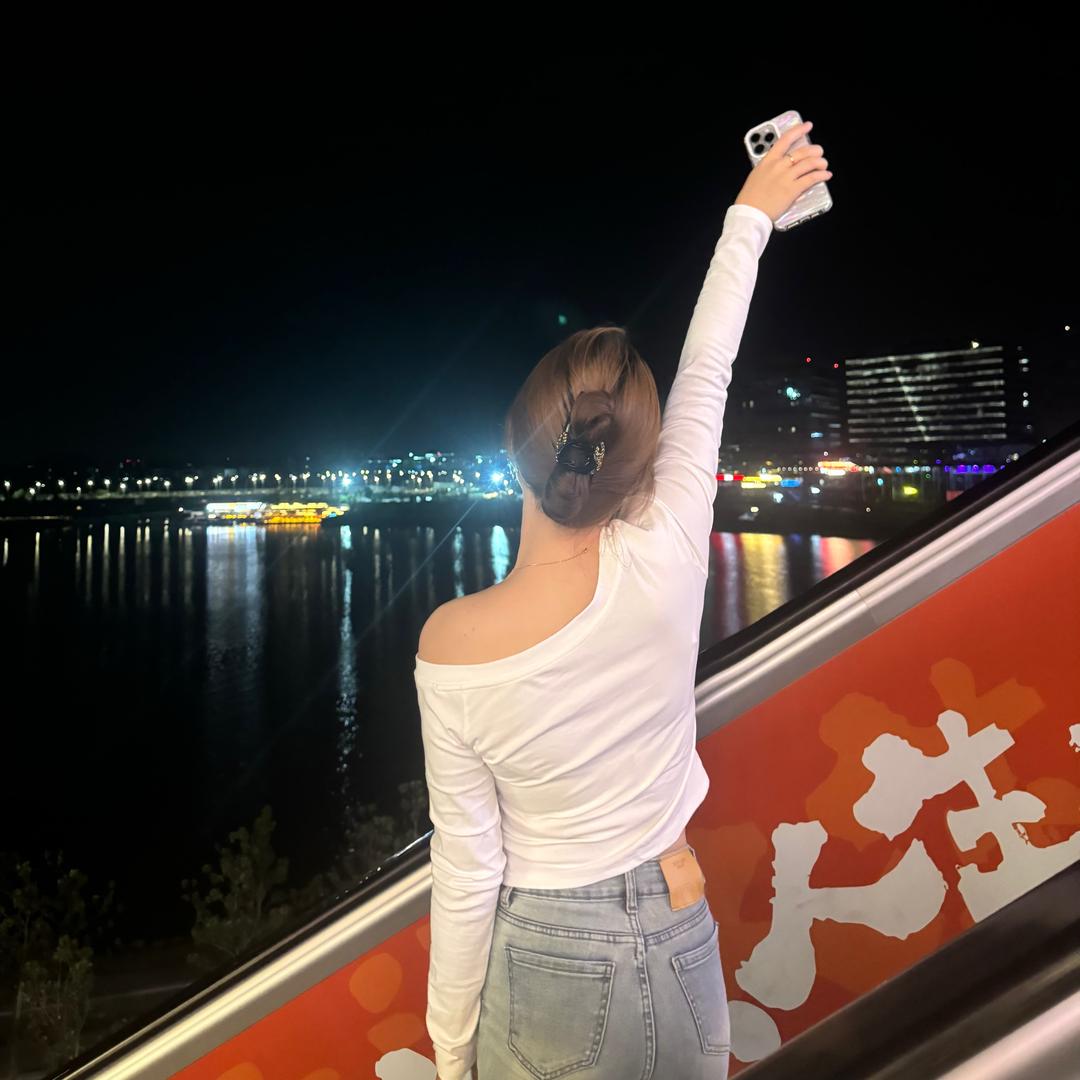 🤘邦妮yan