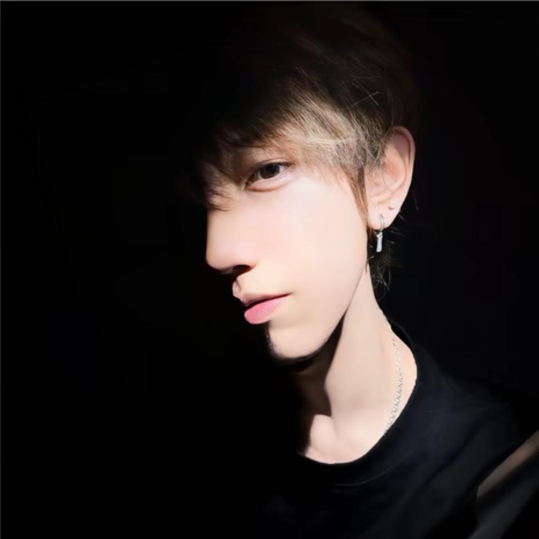ㅤㅤㅤ  ㅤㅤ ㅤ云南彭于晏
