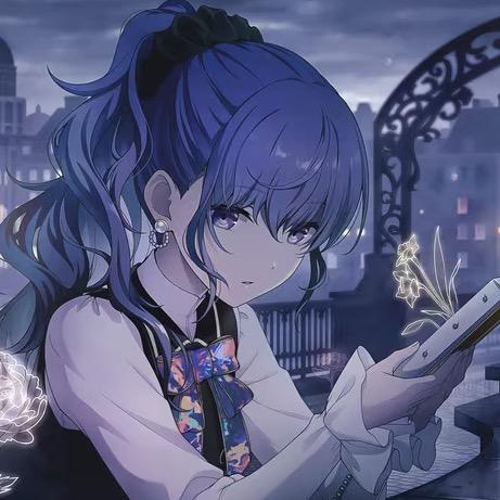 朝比奈真冬。