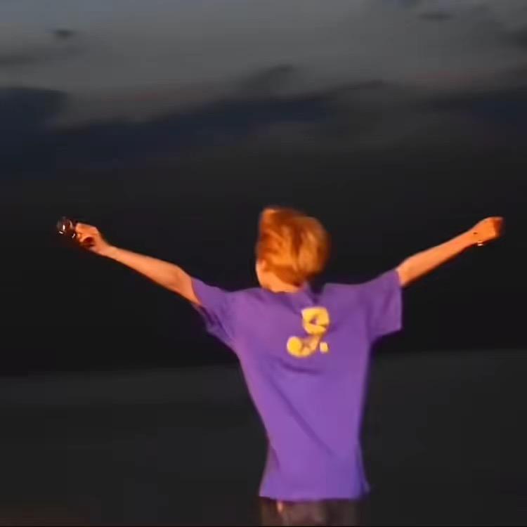 九点起床吃早饭