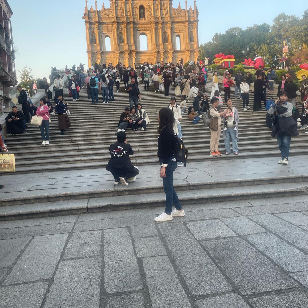张小小