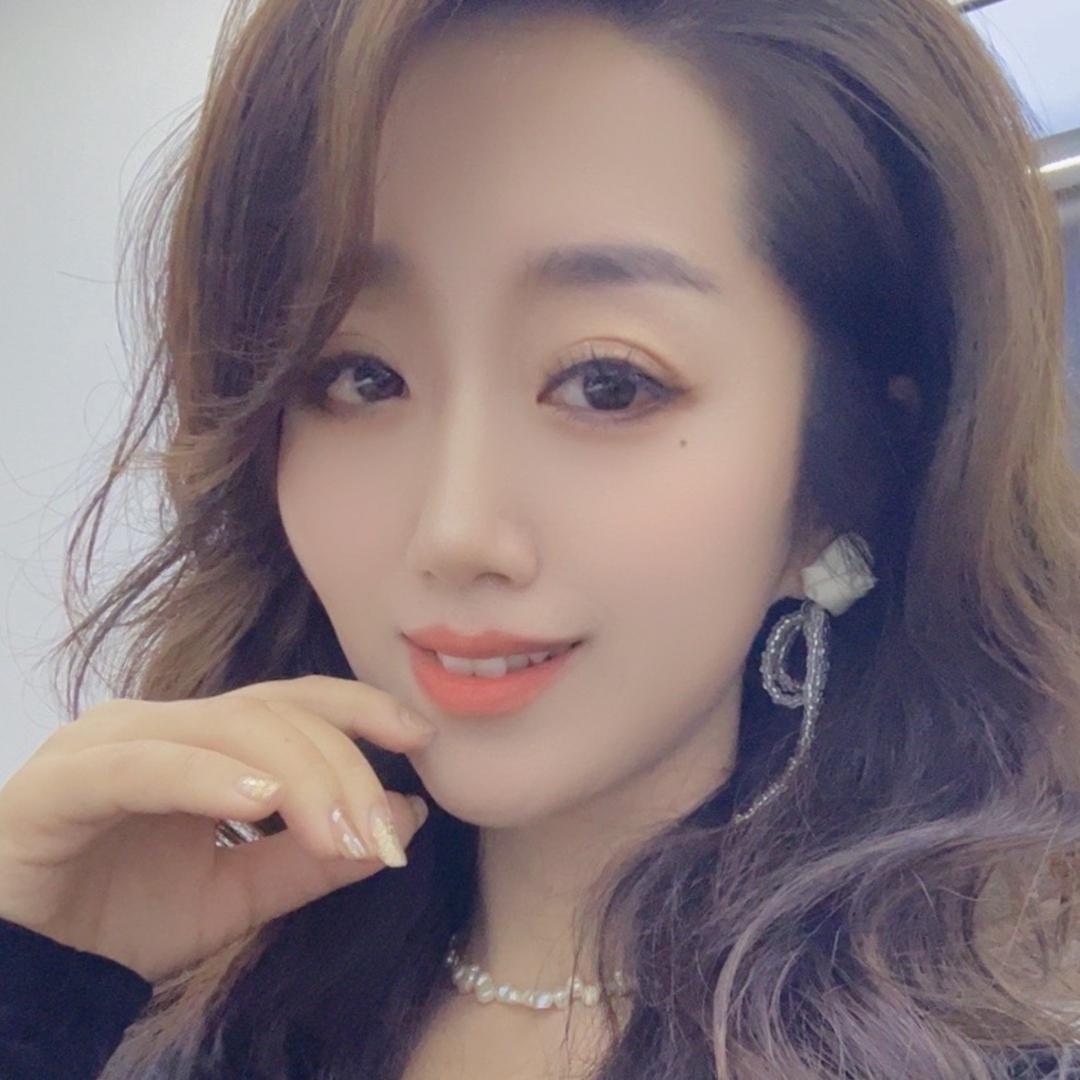 伊渼造型·烫染接发（鼎晟泓府店）