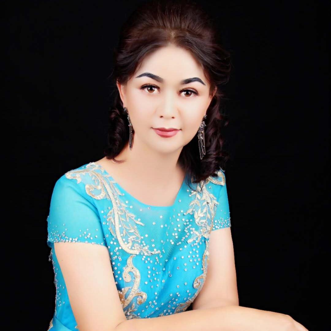 曼孜热木 sahra