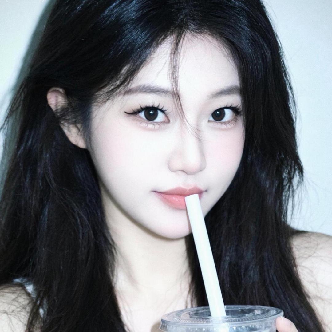 吃个开心包Ww🧏🏻‍♀️