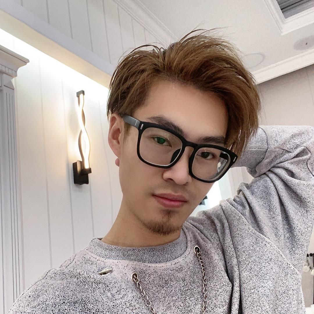 朔州古巨造型官方号烫发