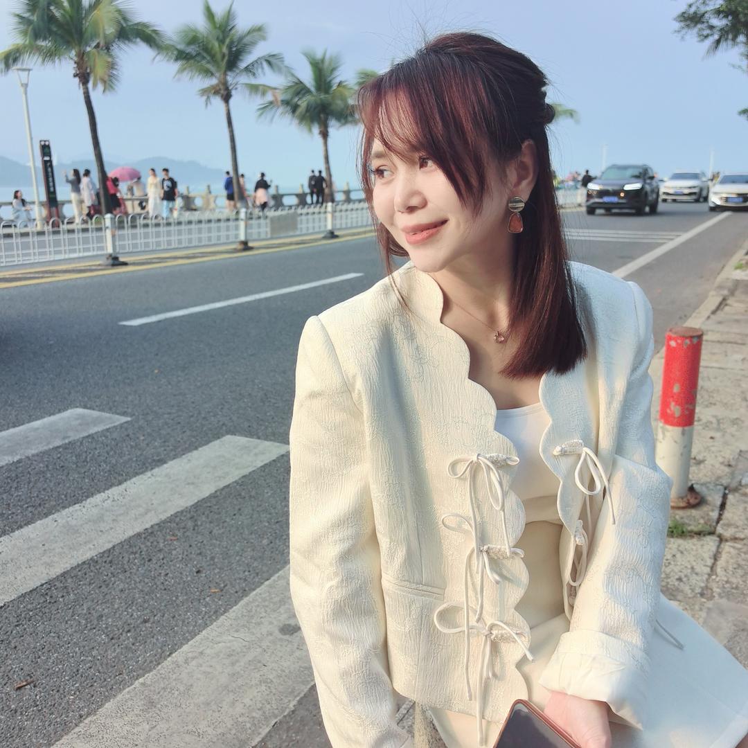 花炮姑娘〈大雁子〉