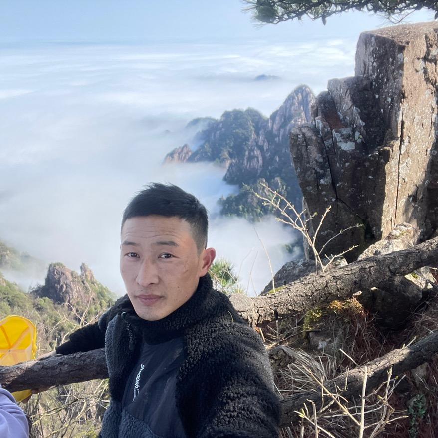 养狗的小老弟