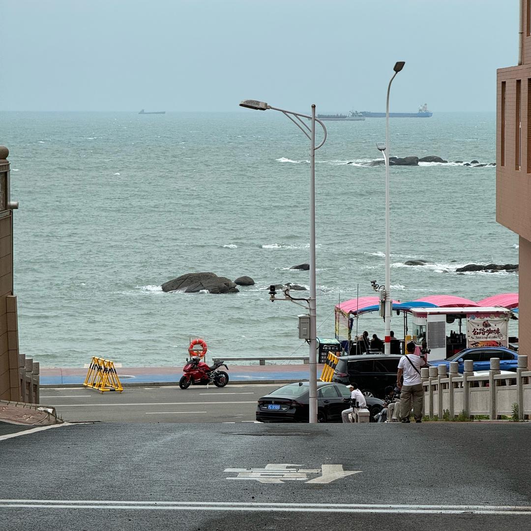 流浪诗人思思@抖音