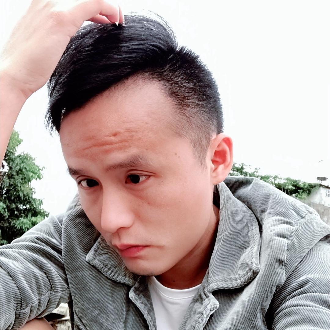@小八