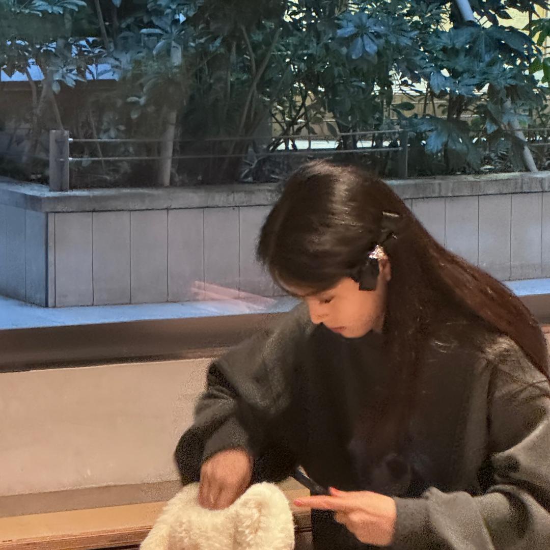 发光的兔叽叽