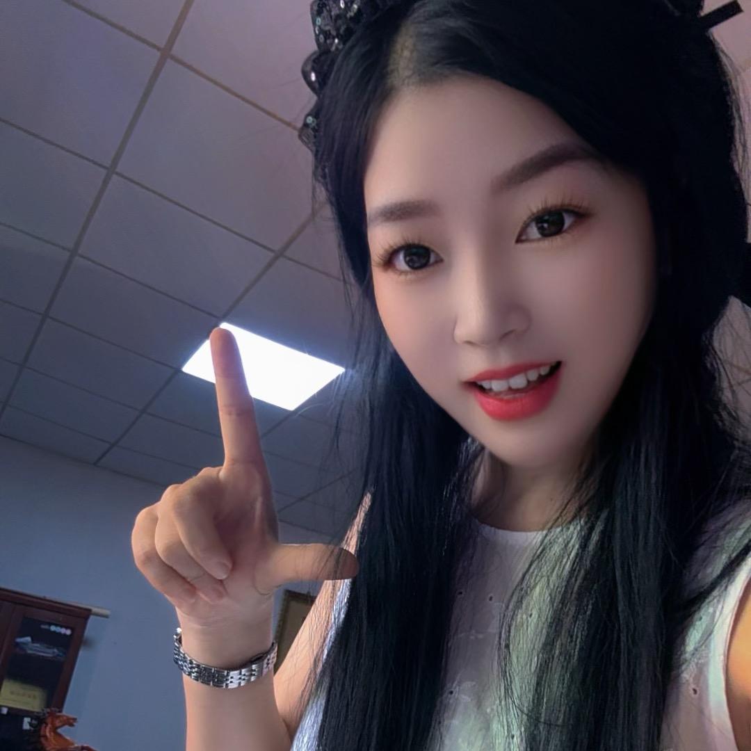 ꧁꫞꯭罗姐姐꫞