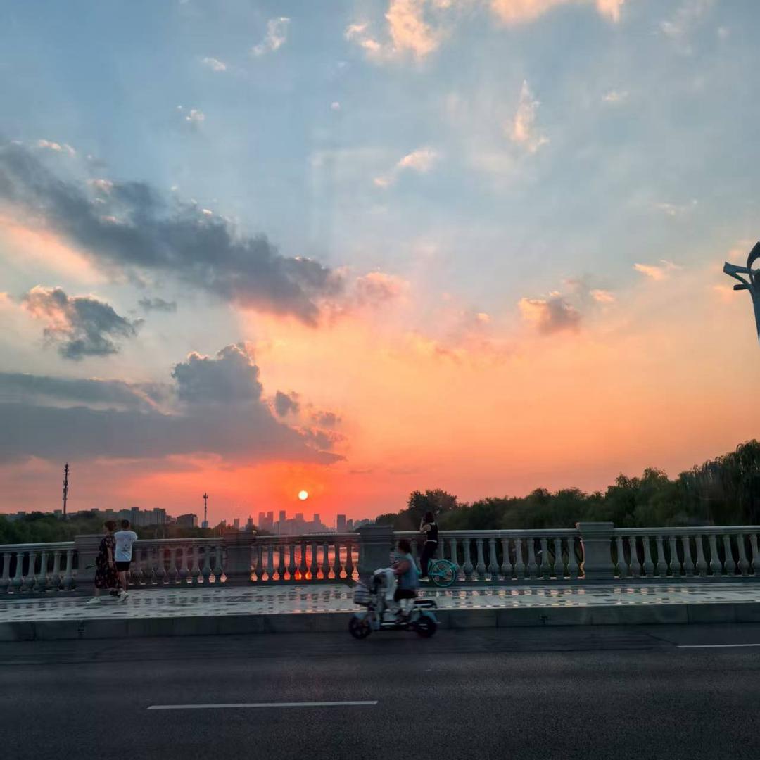 是梦梦吖