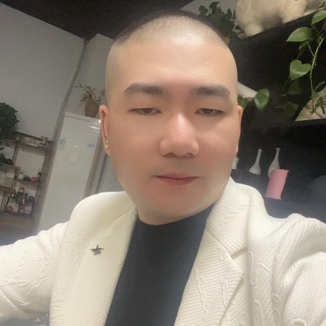 阿天，金御阁珠宝，收黄金二奢，定制首饰