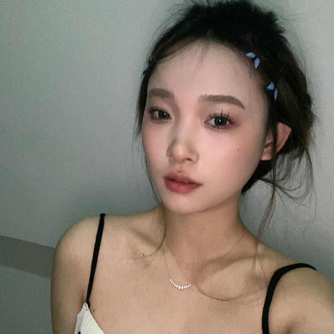 阿敏.