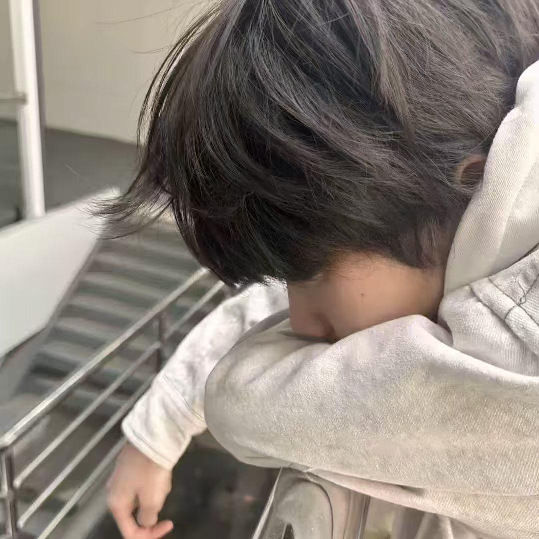 忧郁的螺蛳粉