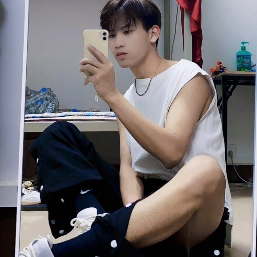 于一服装