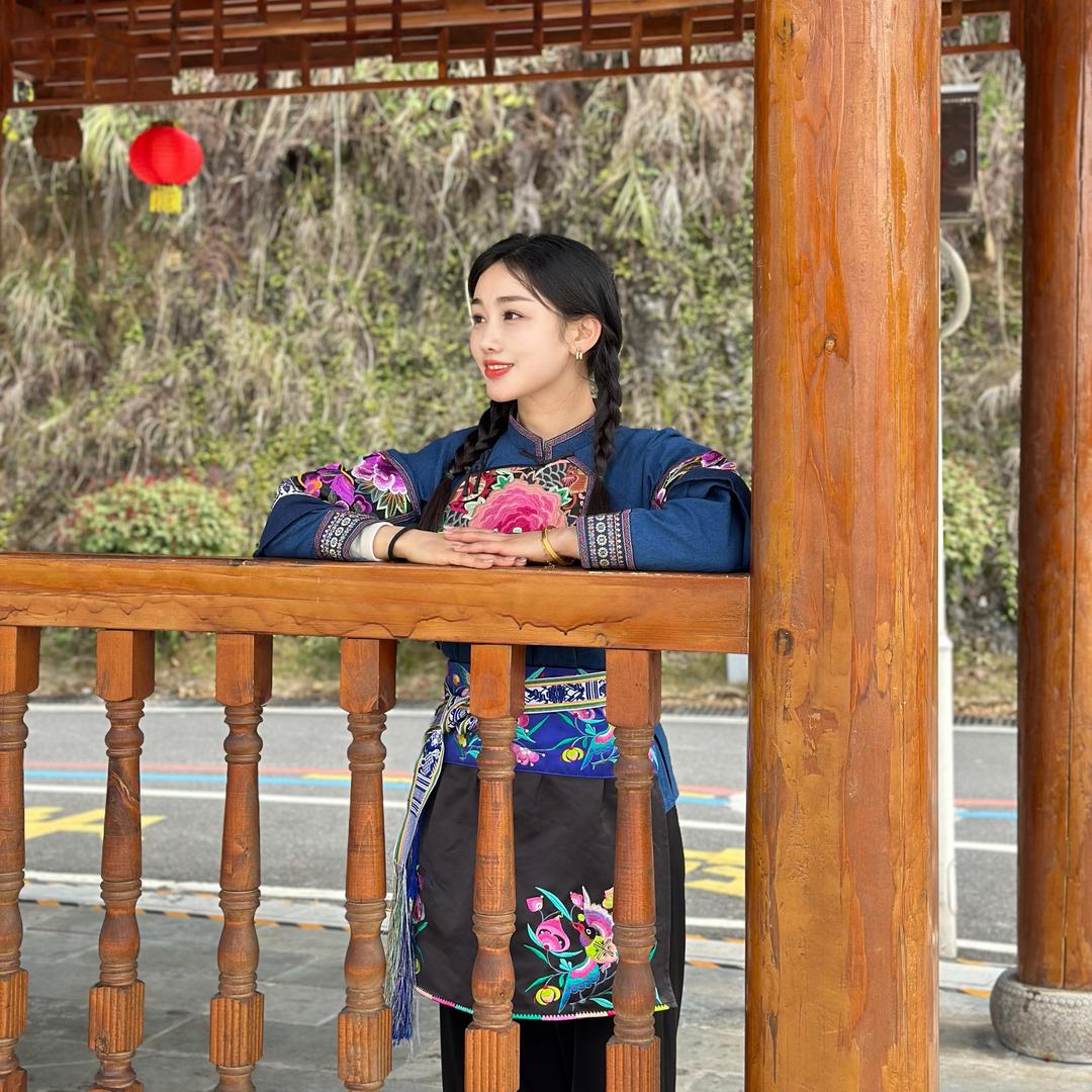浩洋在花垣