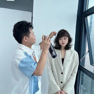 沿河小军烫发老师