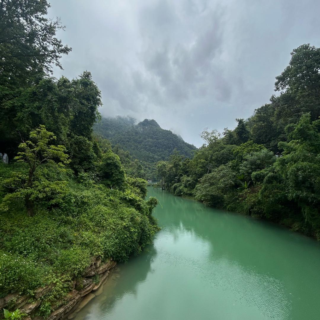 江湖夜雨十年灯