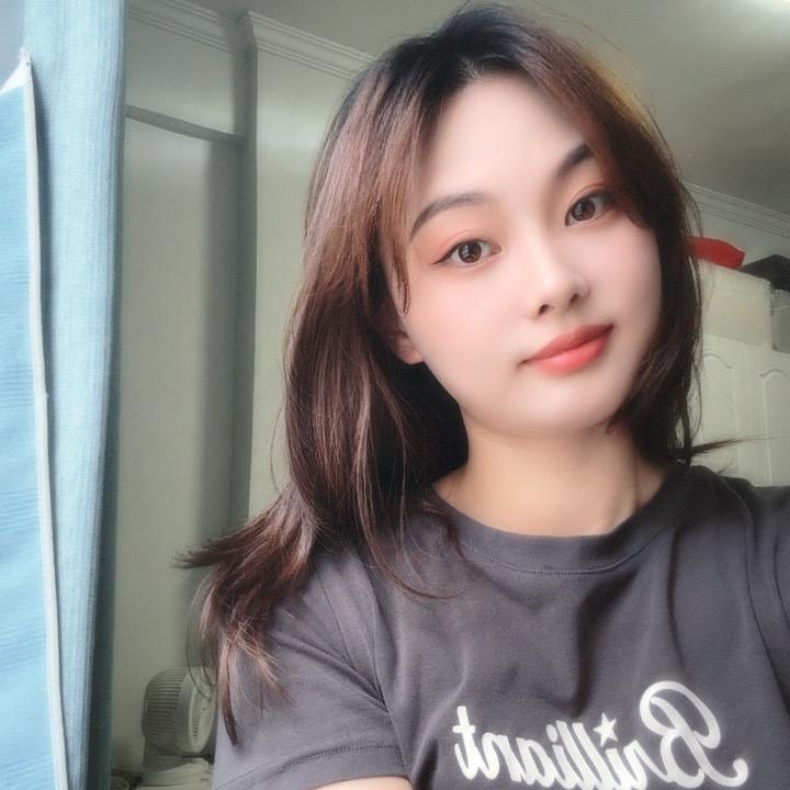 爱搭不理李女士🌻