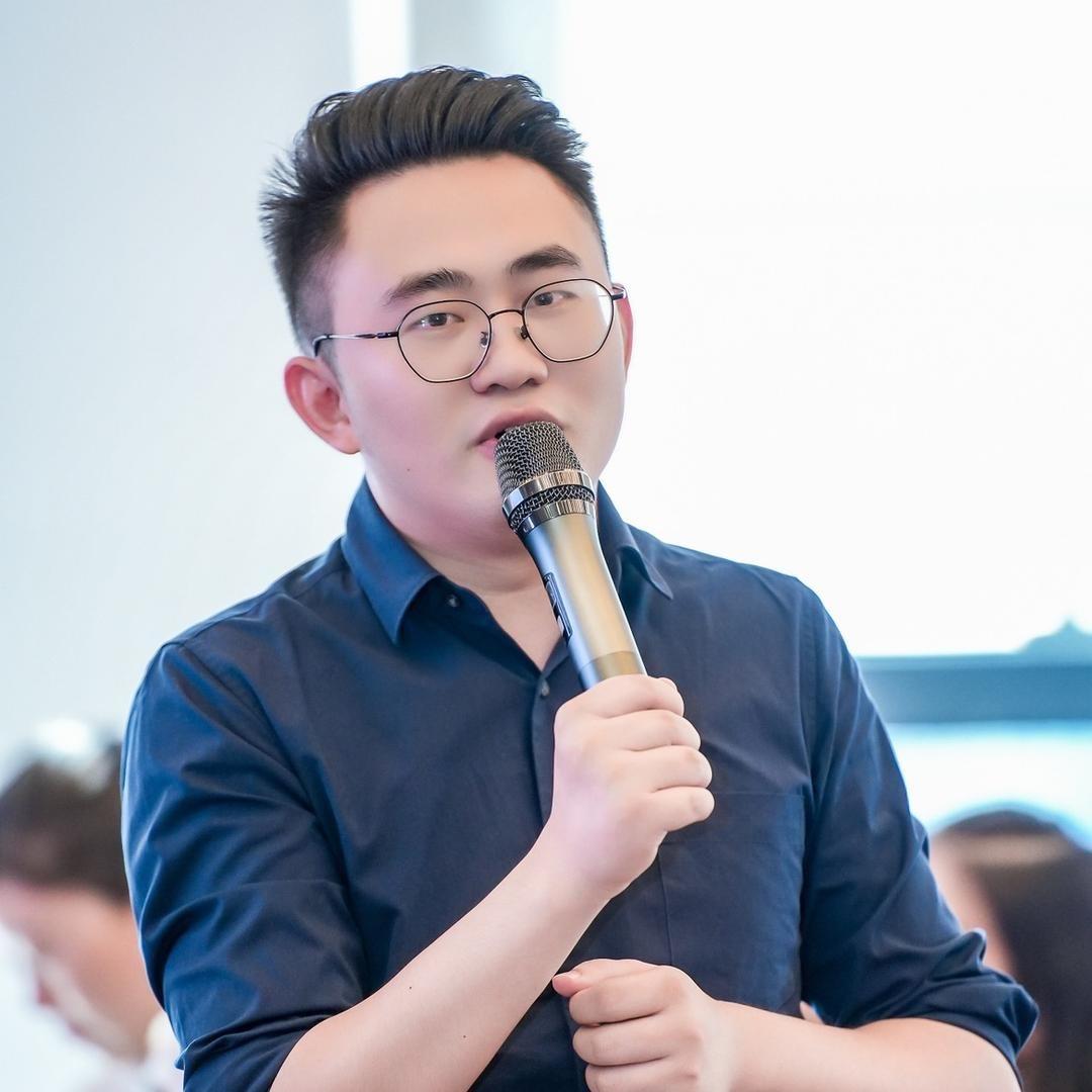 阿辉学历史