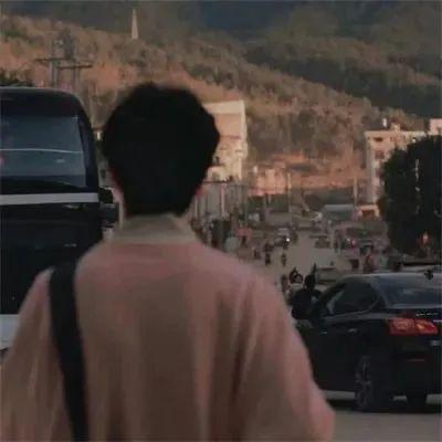 风动雾散