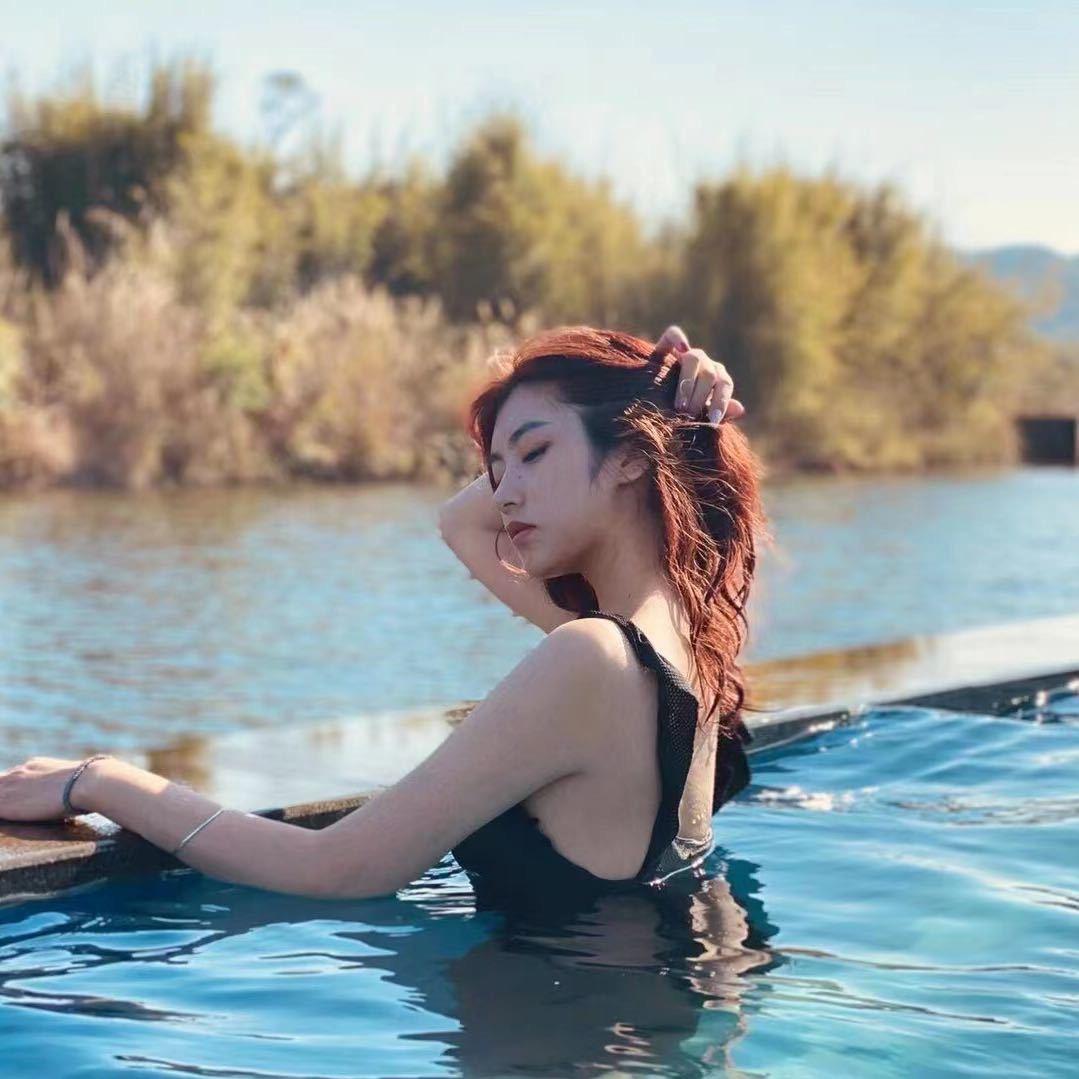 小葵Mia
