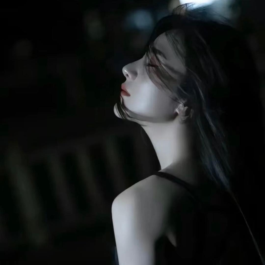 🦋、乖乖女