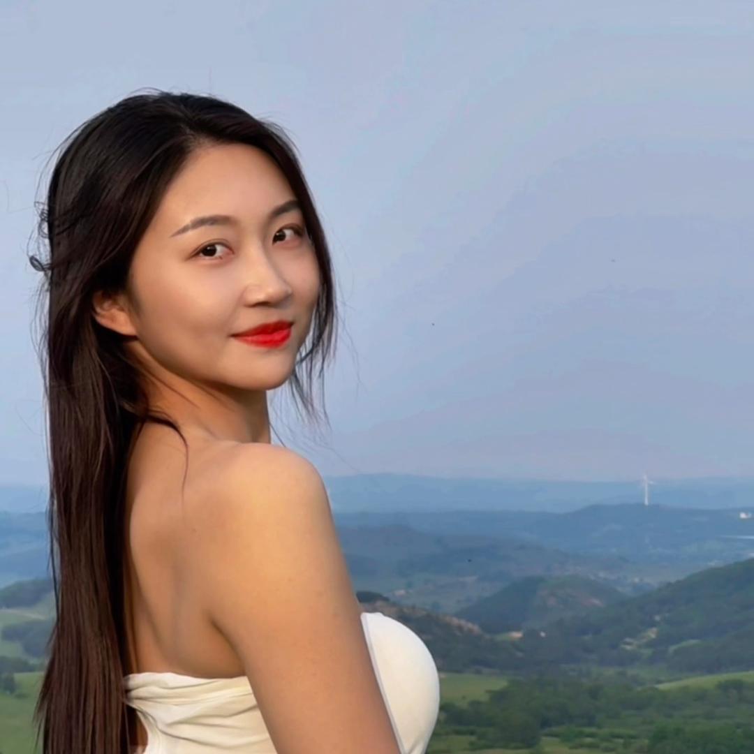 卖猪肉的小姐姐🐖